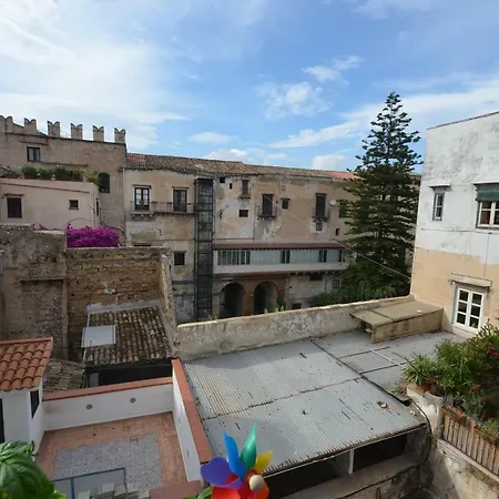 Palazzo Torre Apartment Palermo Exterior photo
